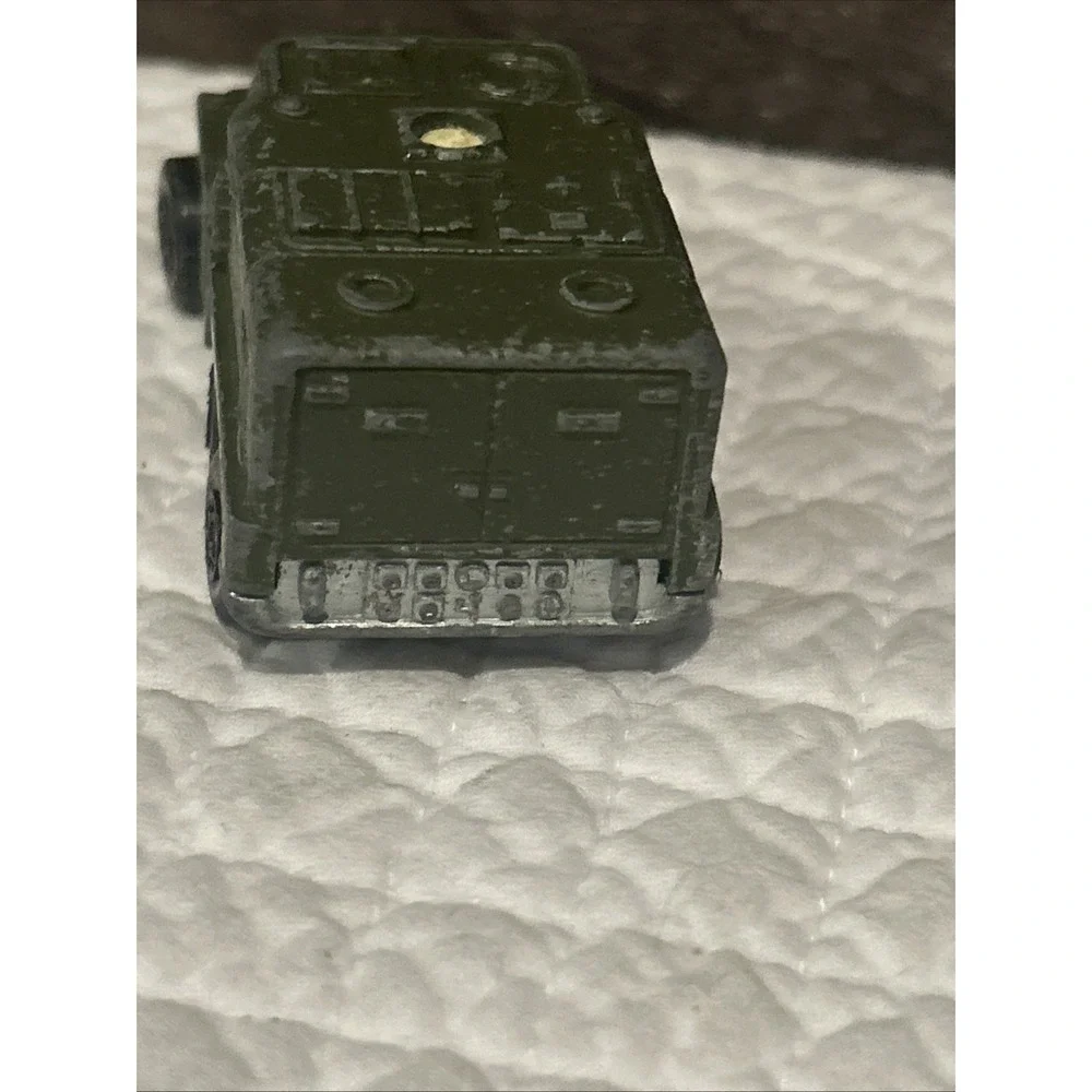 1973 Lesney Matchbox Rolamatics No. 16‎ Badger Army Green Radar Truck